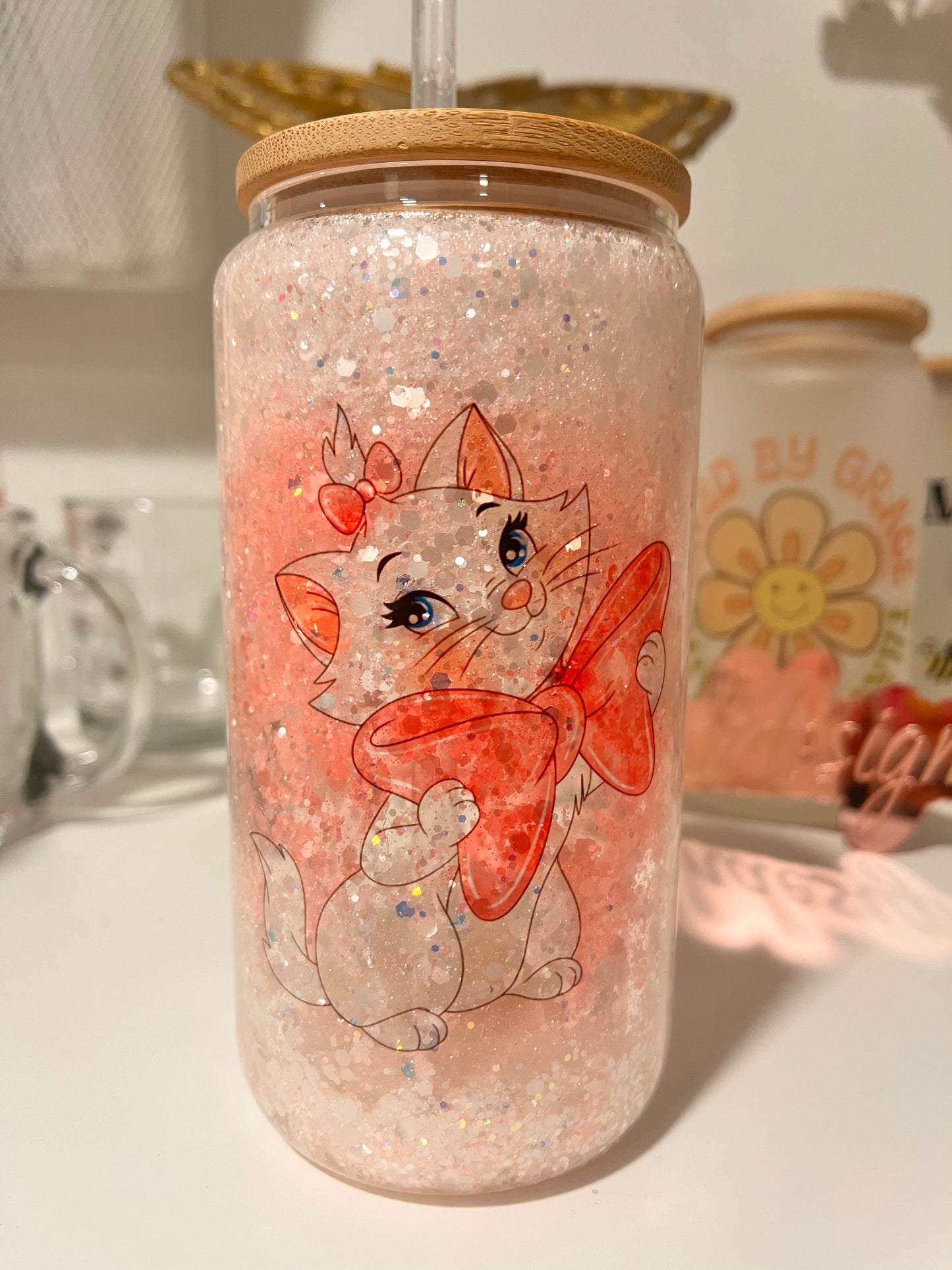 Sweet Kitty Snow Globe