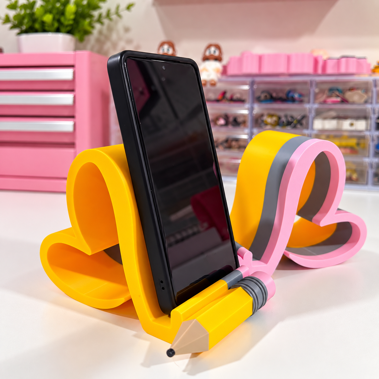 Teacher Pencil Heart Phone Stand